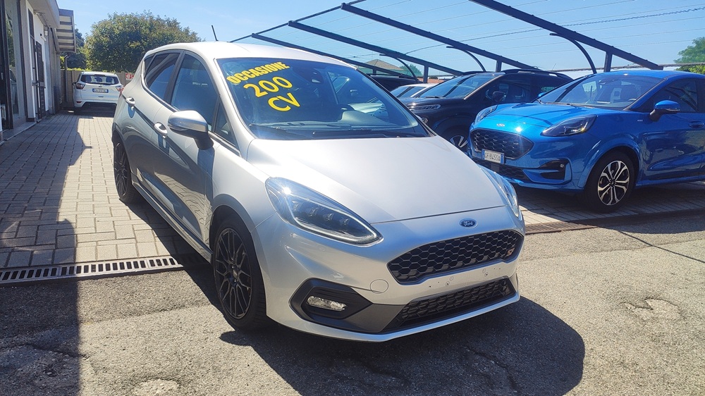 Ford Fiesta Performance 5p 1.5 ecoboost ST 200 cv - immagine 3