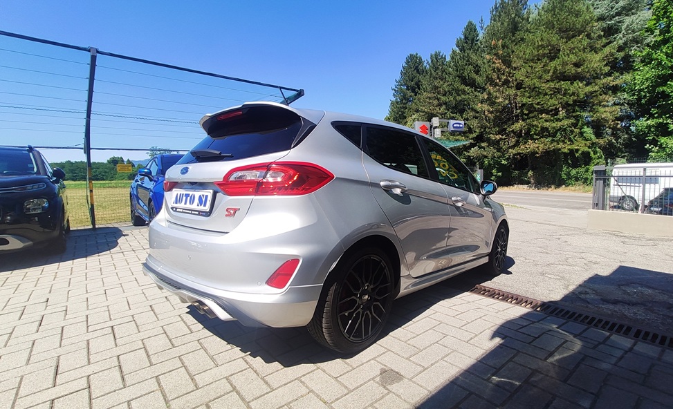 Ford Fiesta Performance 5p 1.5 ecoboost ST 200 cv - immagine 5