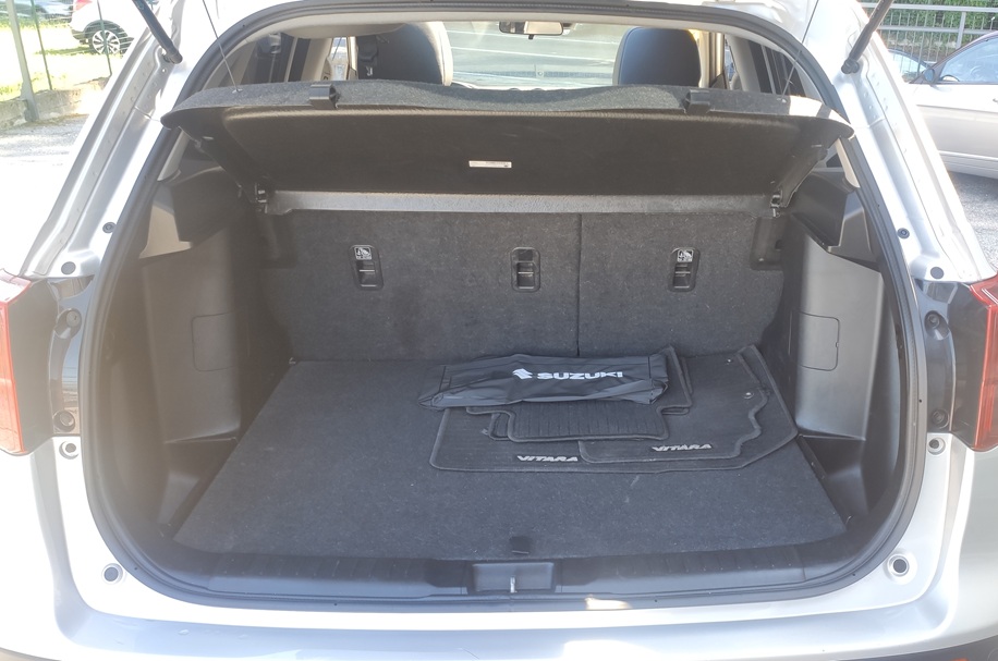 Suzuki Vitara 1.4 cc 129 cv Starview 2wd - immagine 18
